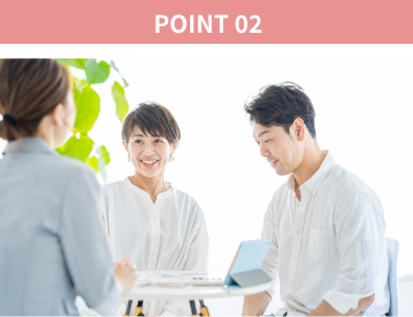 ポイント2 夫婦でカウンセリングを受ける写真。友人やご家族の方ともぜひいらしてください。